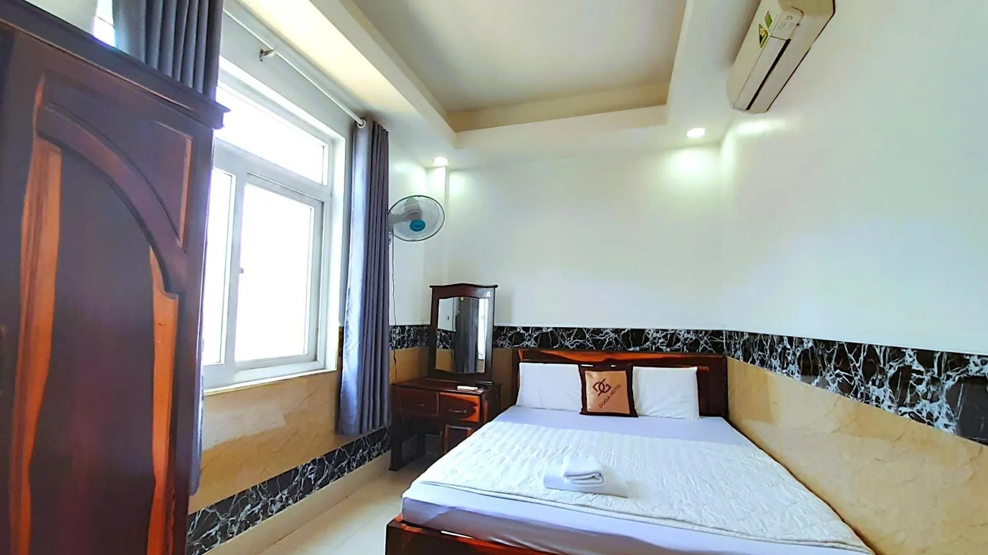 Do Gia Hotel Ho Chi Minh City Vietnam